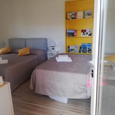 Flamingo Guest House- Rooms Olbia Exteriör bild