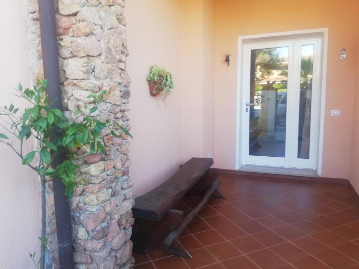 Flamingo Guest House- Rooms Olbia Exteriör bild