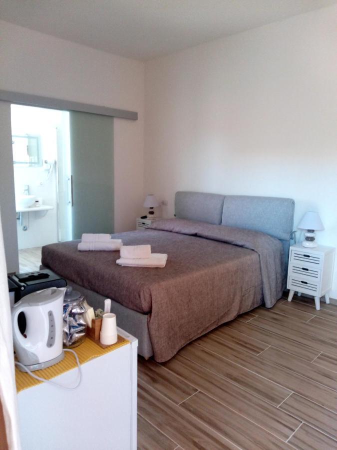 Flamingo Guest House- Rooms Olbia Exteriör bild